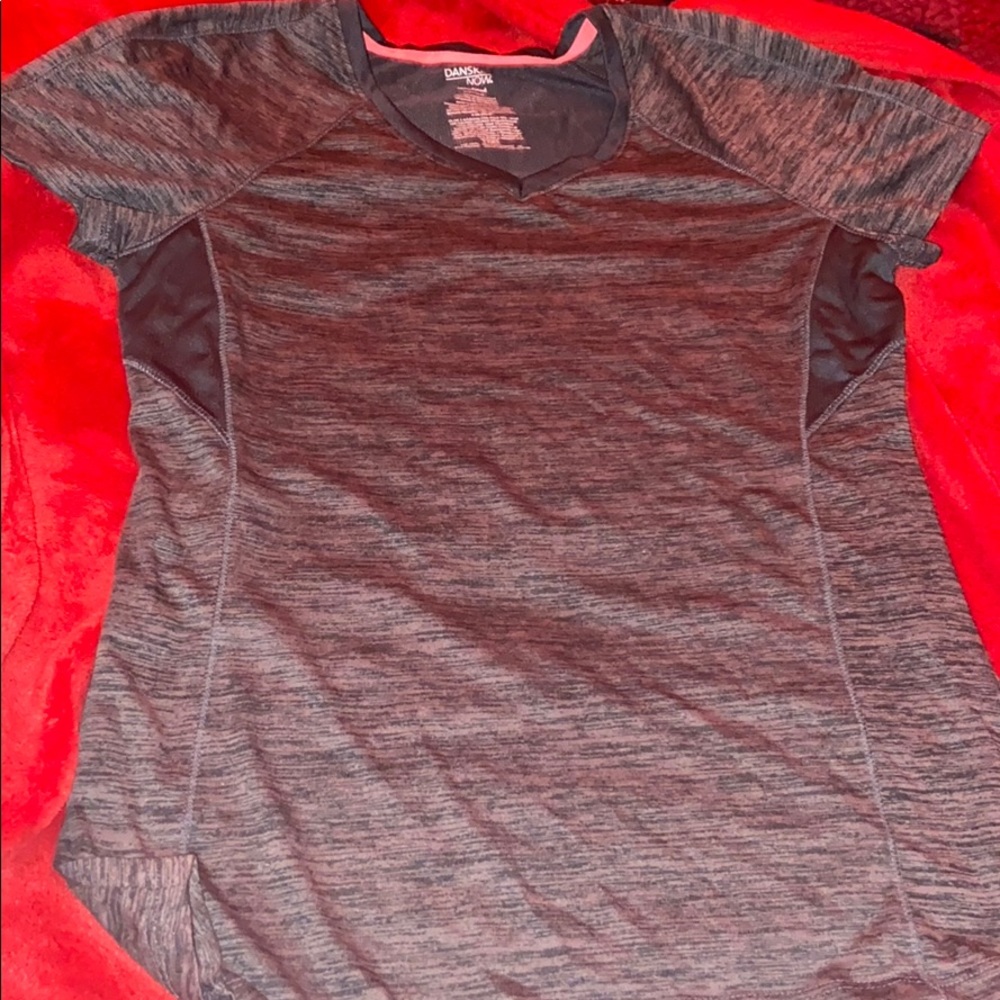 Size small danskin short sleeve shirt